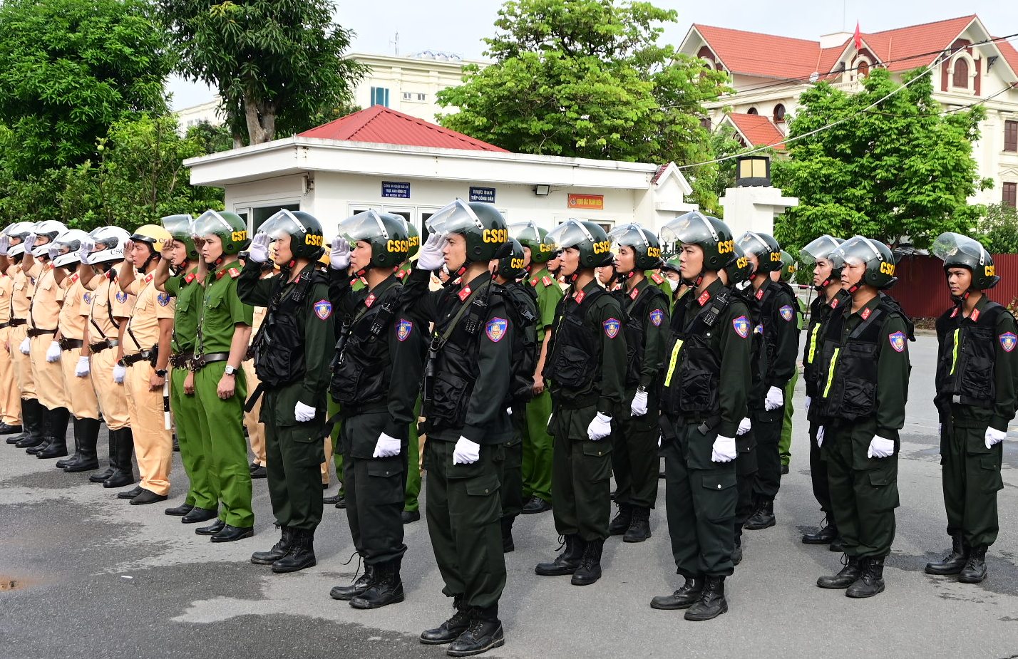 Người dân thành phố Hà Nội gửi thư cảm ơn Công an huyện Tiên Lãng